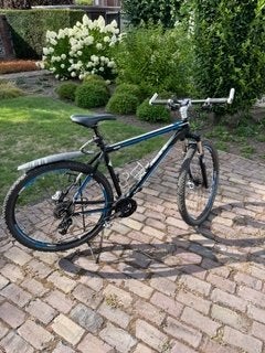 Trek Cobia 29 inch, met Rochshox vork. Kleur blauw/wit, Fietsen en Brommers, Fietsen | Mountainbikes en ATB, Ophalen, Gebruikt