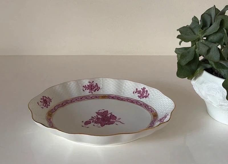 Herend Apponyi Pink serveerschaal, Ophalen of Verzenden, Zo goed als nieuw, Porselein, Kop en/of schotel