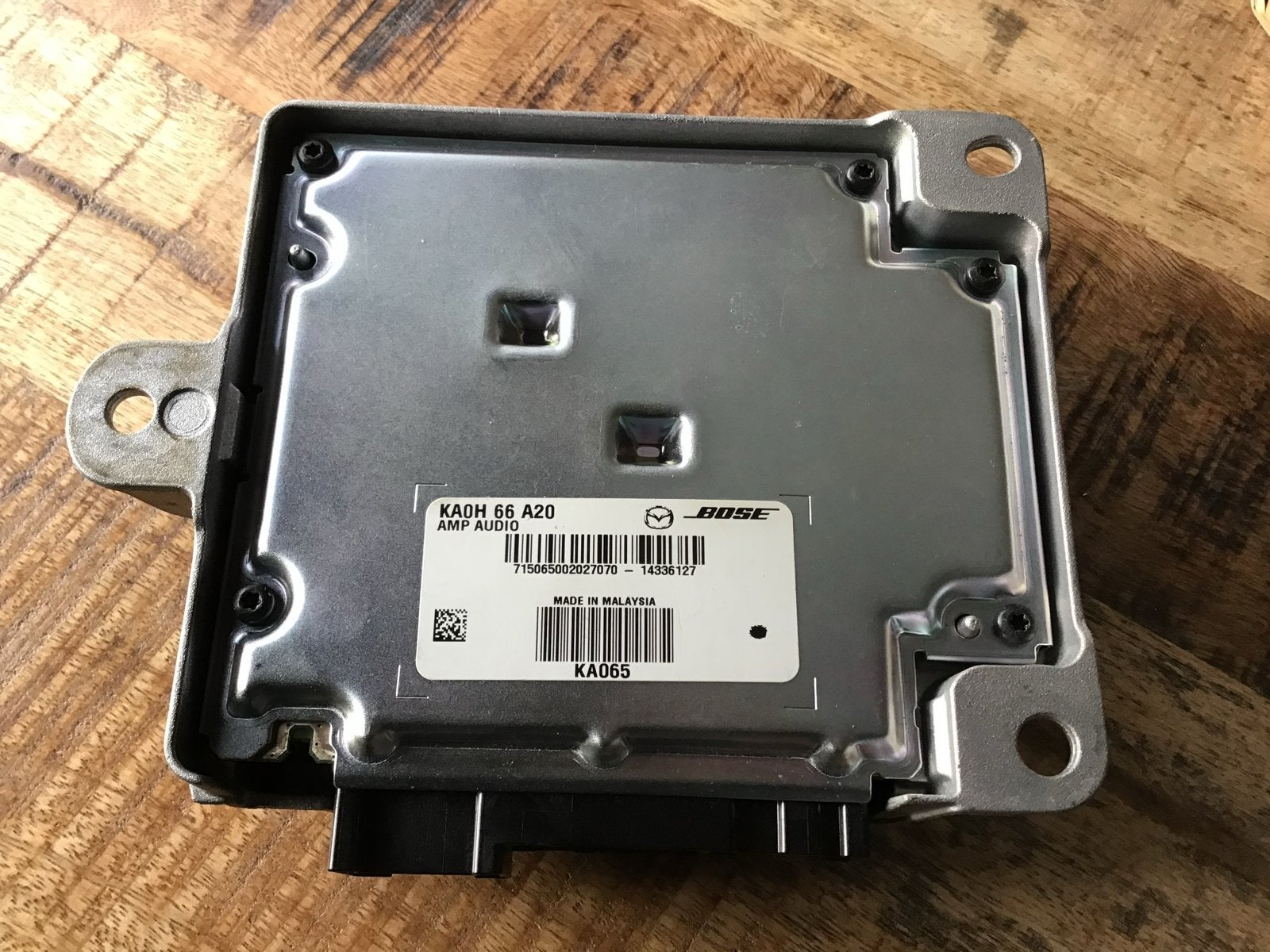 Mazda Bose Versterker - Audio Amp KA0H 66 A20, Ophalen of Verzenden, Gebruikt