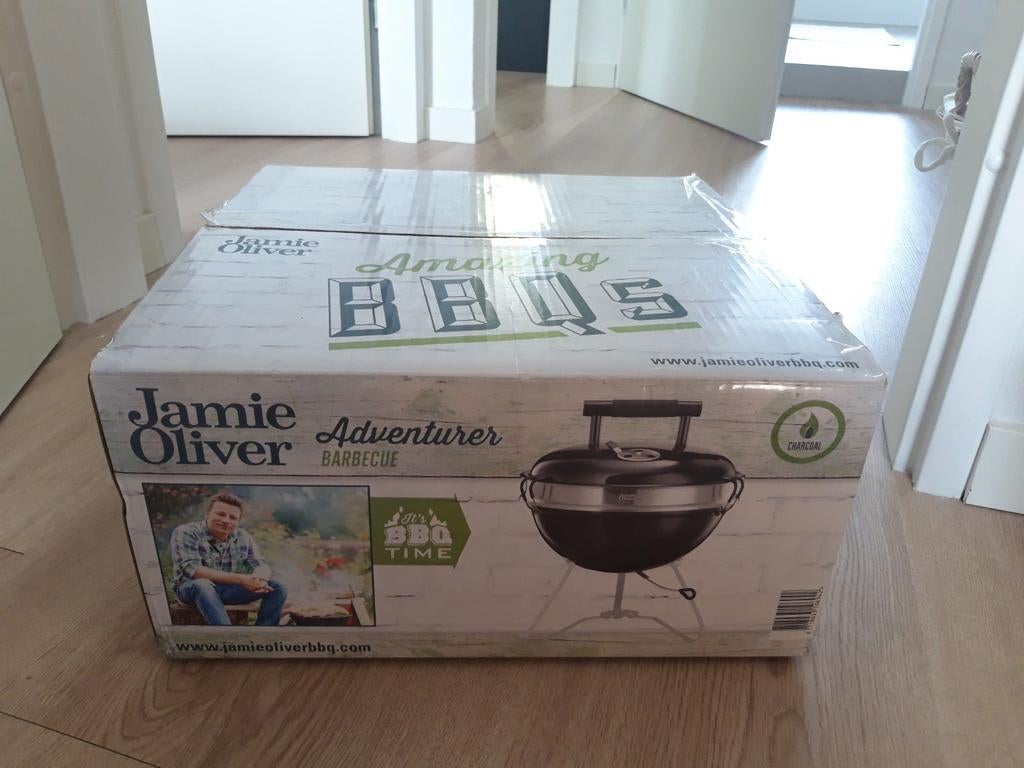 Nieuw! Jamie Oliver adventurer houtskoolbarbecue 49,5x37,5cm, Tuin en Terras, Ophalen, Nieuw