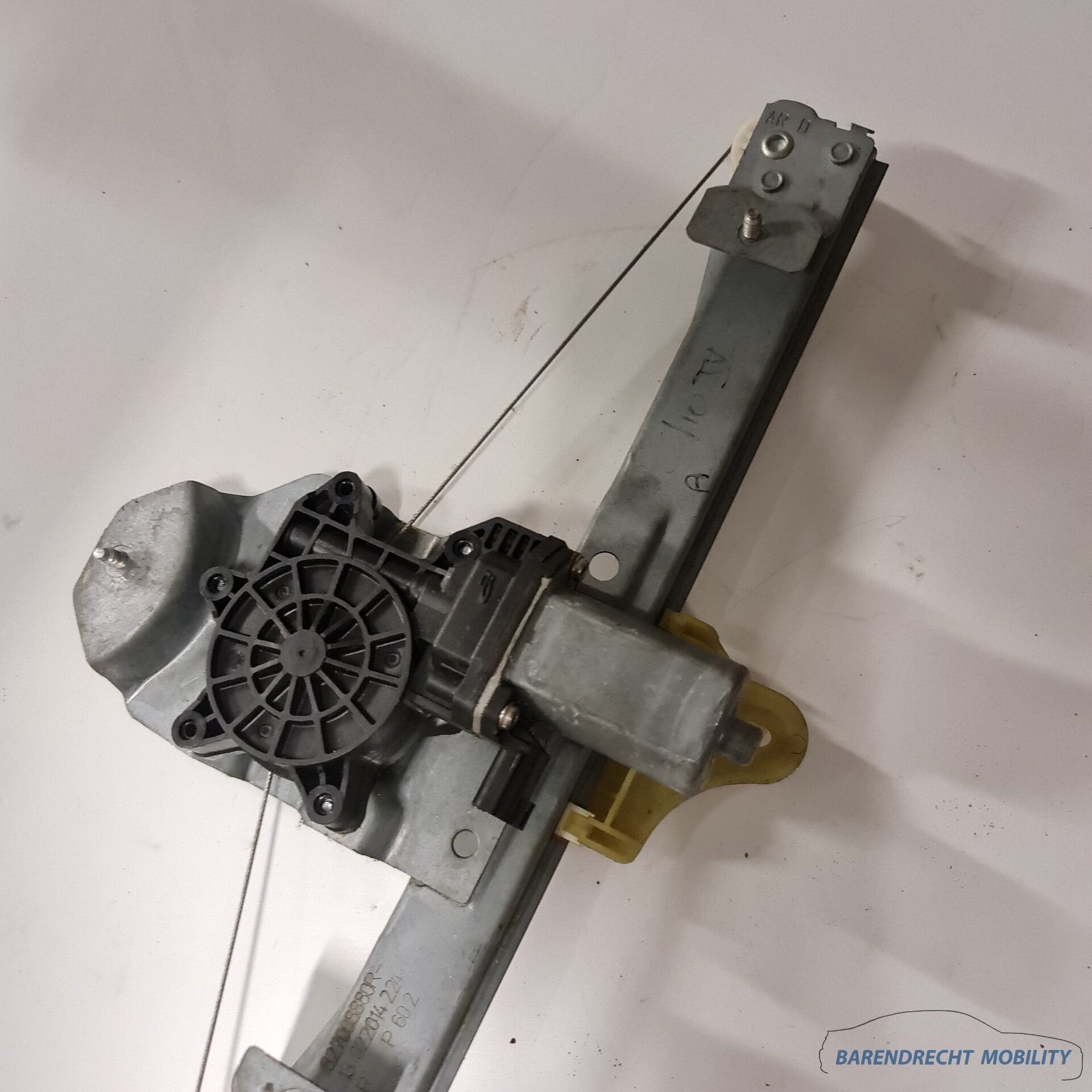 Renault Clio IV raam mechanisme motor ruit mechaniek rechts, Renault Group, Gebruikt, Contact.group@renault.com, Renault