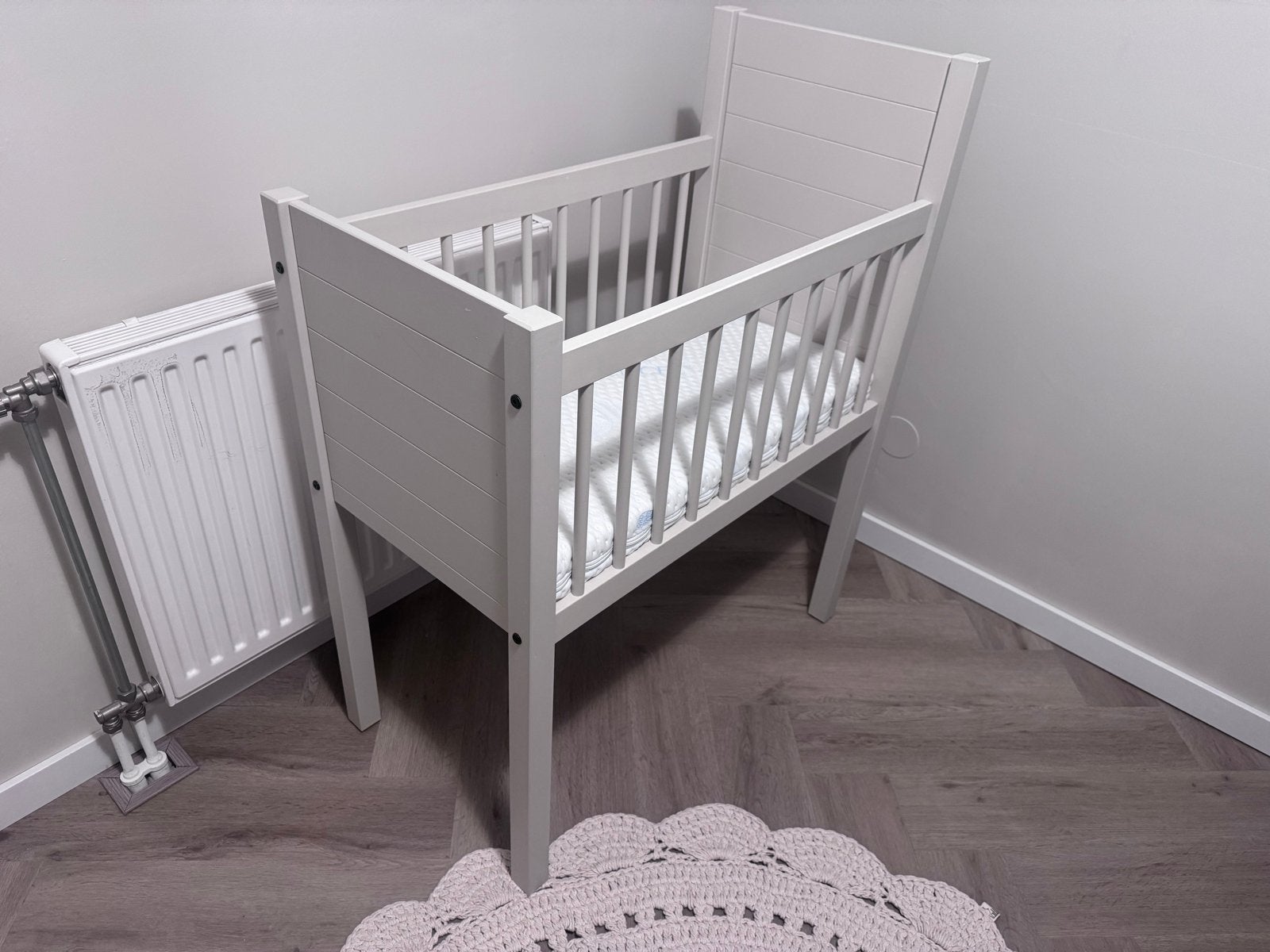 Kidsmill Noa Wieg met Matras - Zo goed als nieuw, Ophalen, Zo goed als nieuw, Wieg