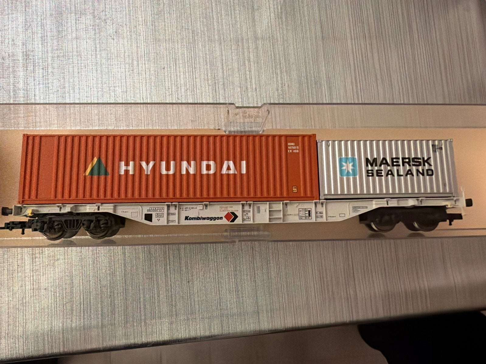 Fleischmann H0 5253 K Kombiwaggon HYUNDAI & MAERSK - ZGAN, Gelijkstroom, Fleischmann, Wagon, Ophalen of Verzenden