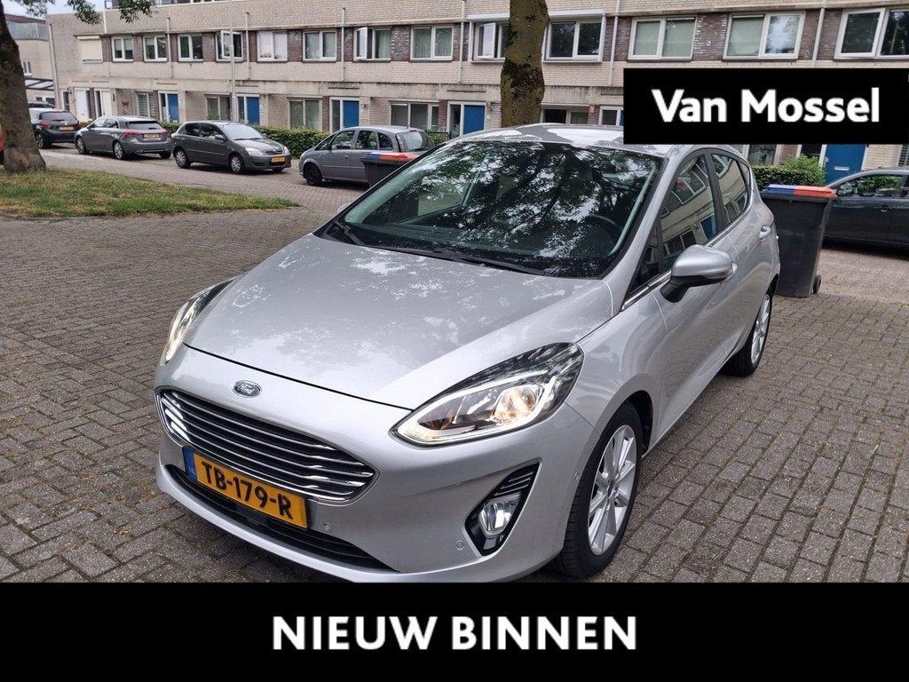 Ford Fiesta 1.0 EcoBoost Titanium Trekhaak | Carplay | B&O a, 12 maanden, Gebruikt, Euro 6, 580 kg