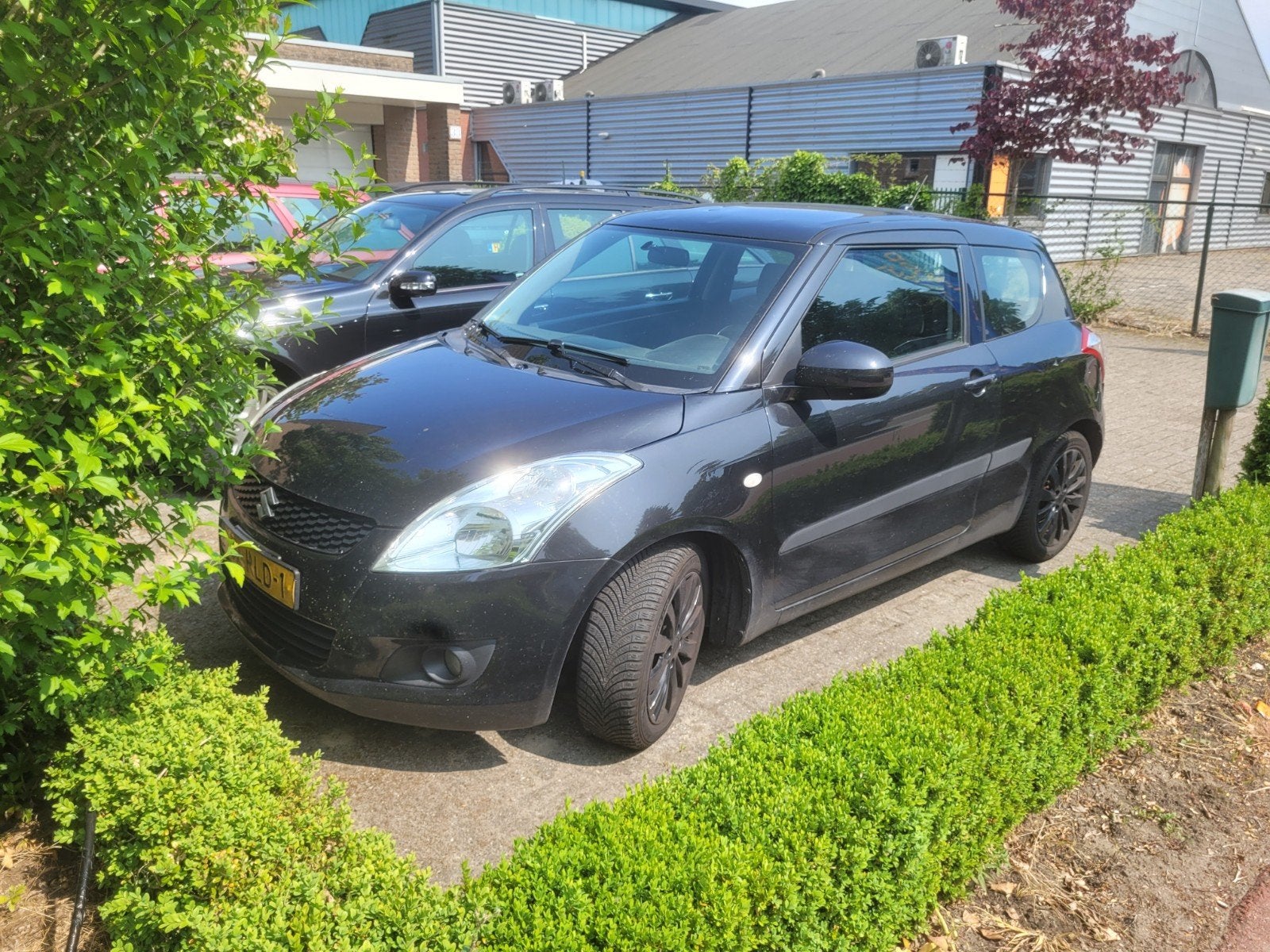 Auto onderdelen te koop - Suzuki Swift met schade, Auto-onderdelen, Suzuki, Voor, Ophalen of Verzenden, Spatbord