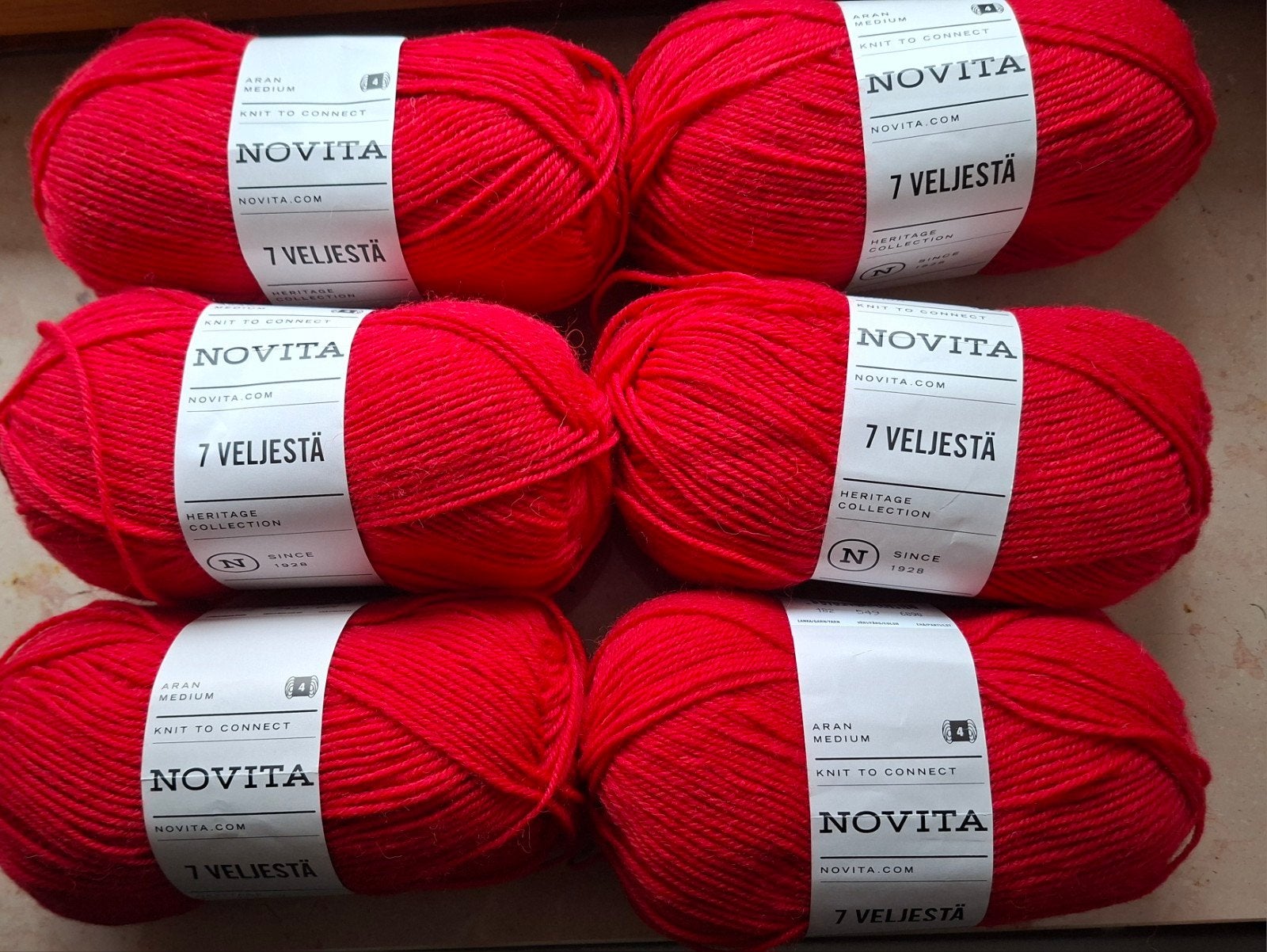 6x100 gr novita 80% wol (zie omschrijving), Nieuw, Ophalen of Verzenden, Novita, Breien