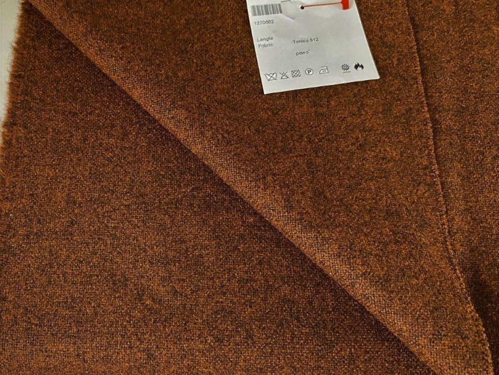 Kvadrat Tonica 512 donker oranje; restant meubelstof, Wol, 120 cm of meer, Nieuw, Oranje