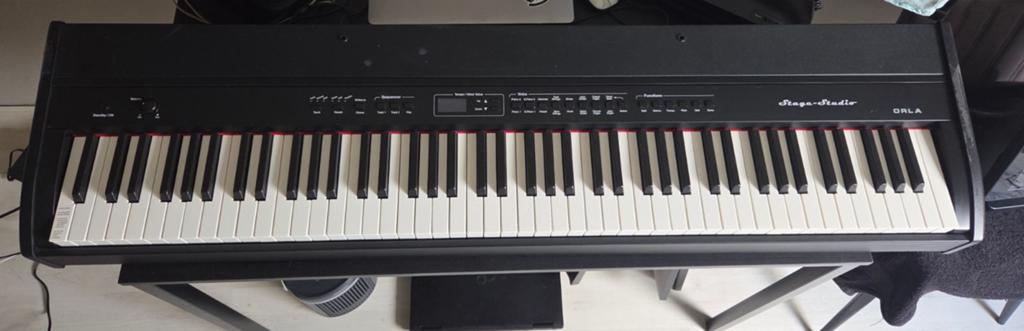 Orla Stage-Studio Digitaal Piano Zwart, Muziek en Instrumenten, Ophalen, Gebruikt, Zwart, Digitaal