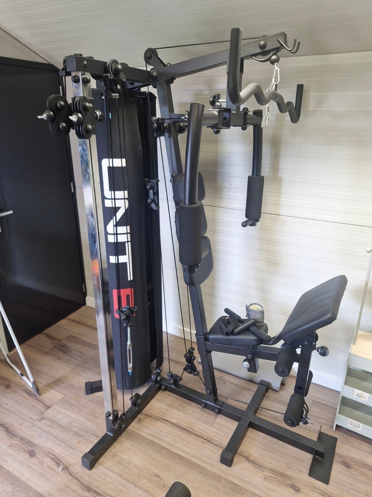Complete Home Gym Set: Krachtstation, Halters en Banken, Ophalen, Gebruikt, Benen, Halterset