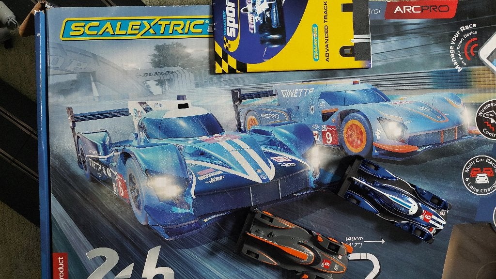 SCALEXTRIC SPORT RACEBAAN GINETTA LMP, Overige merken, Ophalen of Verzenden, Elektrisch, Racebaan