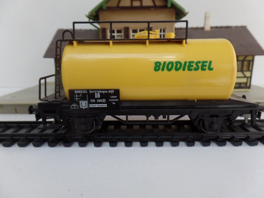 Märklin Biodiesel Tankwagon - Zo goed als nieuw, Wisselstroom, Wagon, Ophalen of Verzenden, Zo goed als nieuw