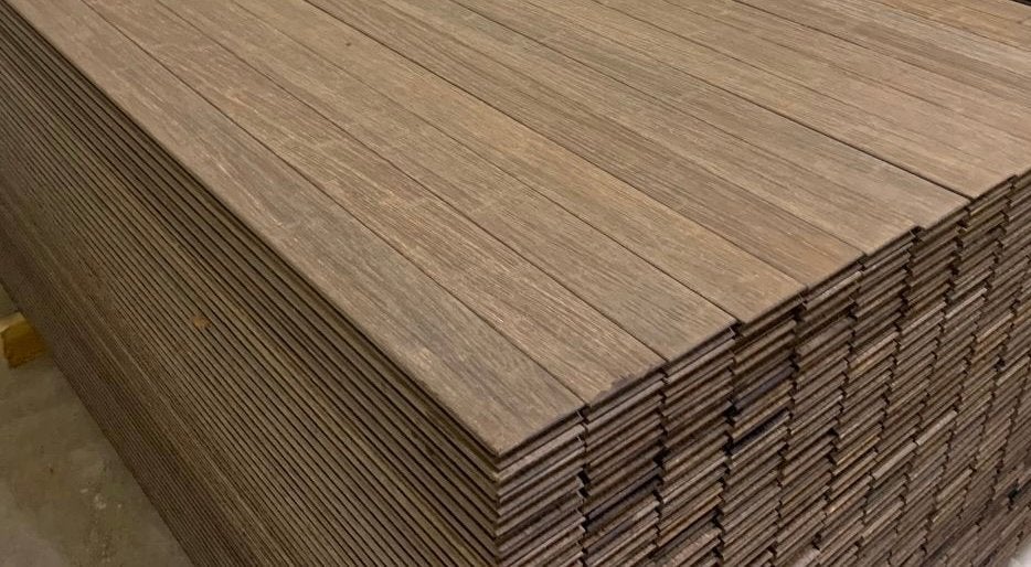 Partij brede 16 cm vlonderplanken