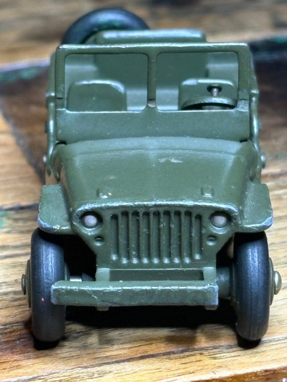 Dinky Toys 80B Hotchkiss-Willys Jeep uit circa 1957–1958., Ophalen of Verzenden, Zo goed als nieuw, Auto, Dinky Toys