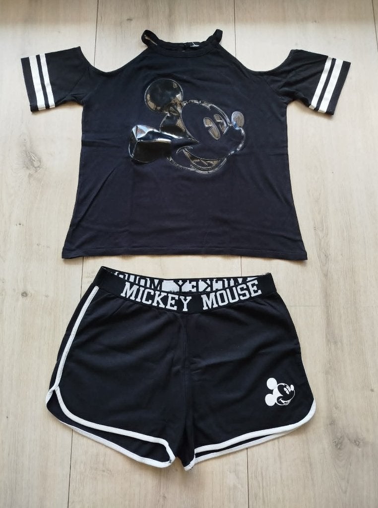 z.g.a.n set Mickey Mouse shirt met korte broek maat S, Zwart, Ophalen of Verzenden, Zo goed als nieuw, Korte mouw