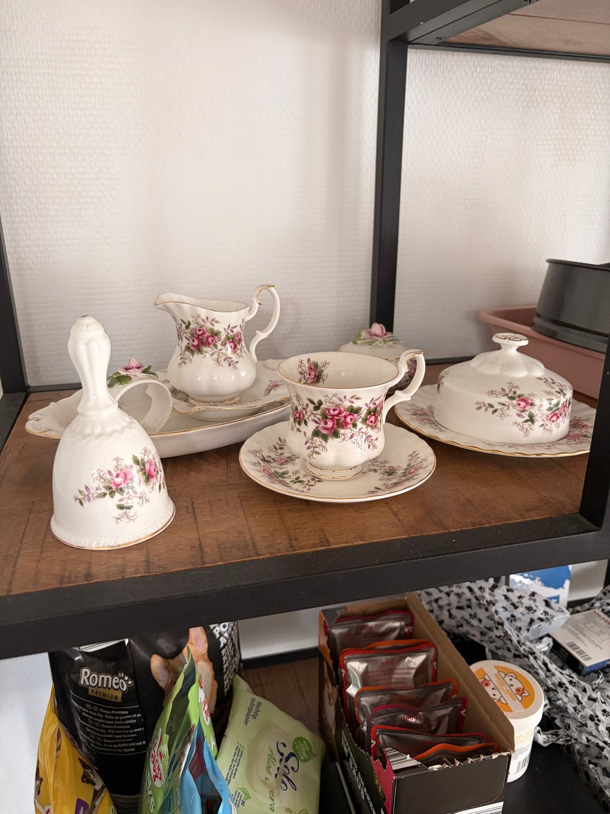 Royal Albert grote collectie oa Lavender Rose, Ophalen