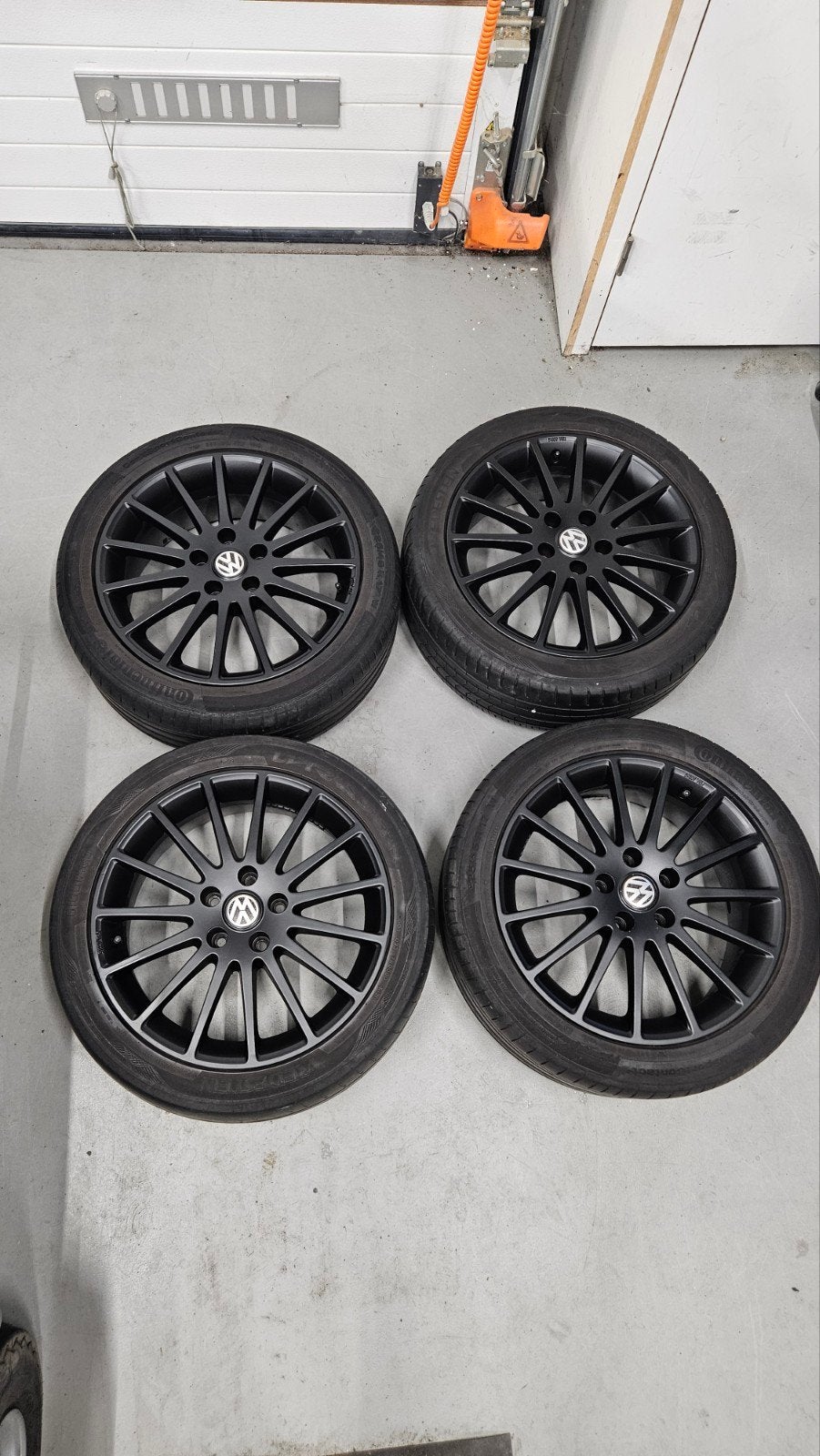 17 inch velgen 5x112 met VW logo, Ophalen, Gebruikt, Velg(en), 17 inch