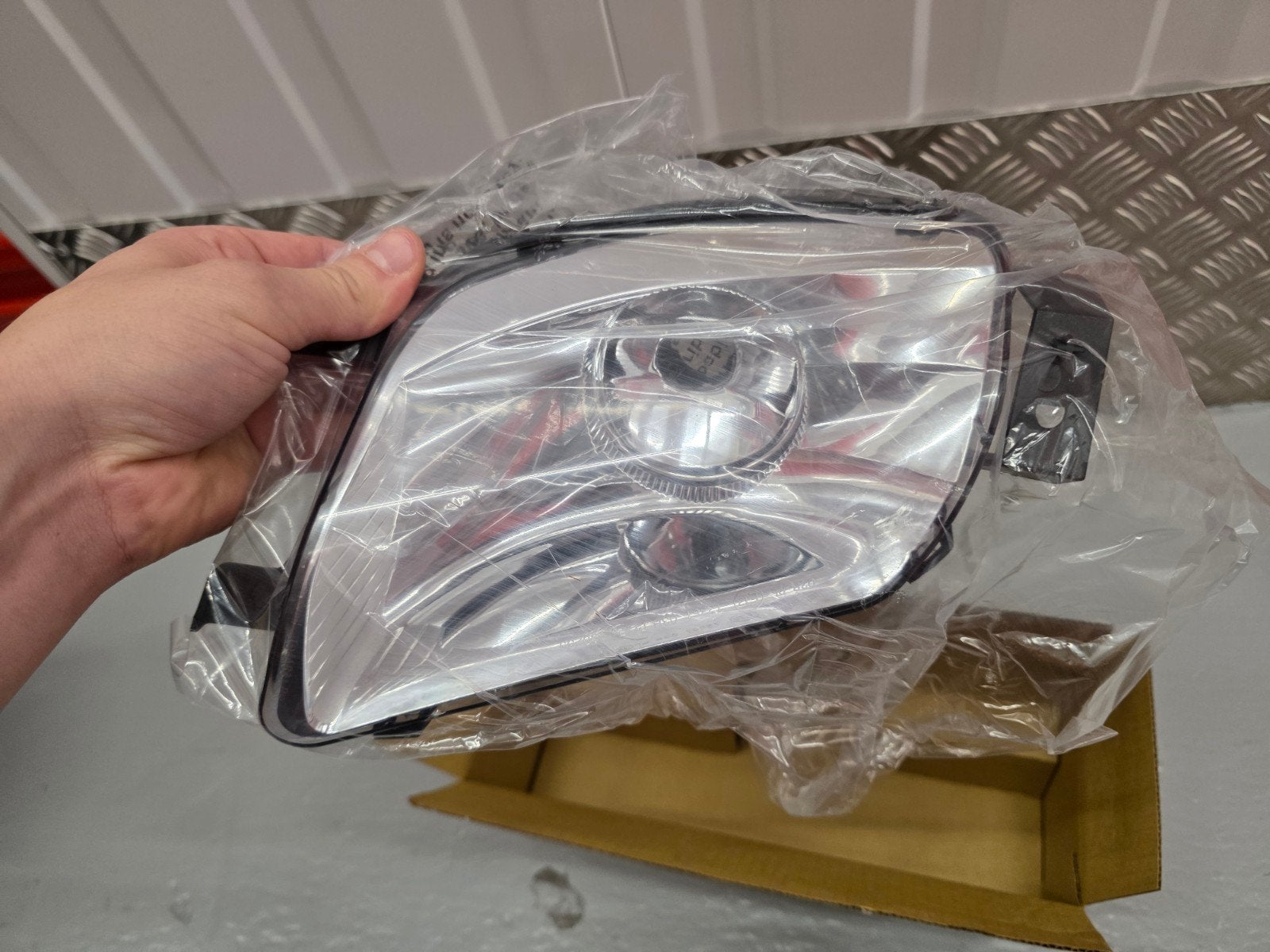 Mistlamp Unit H8