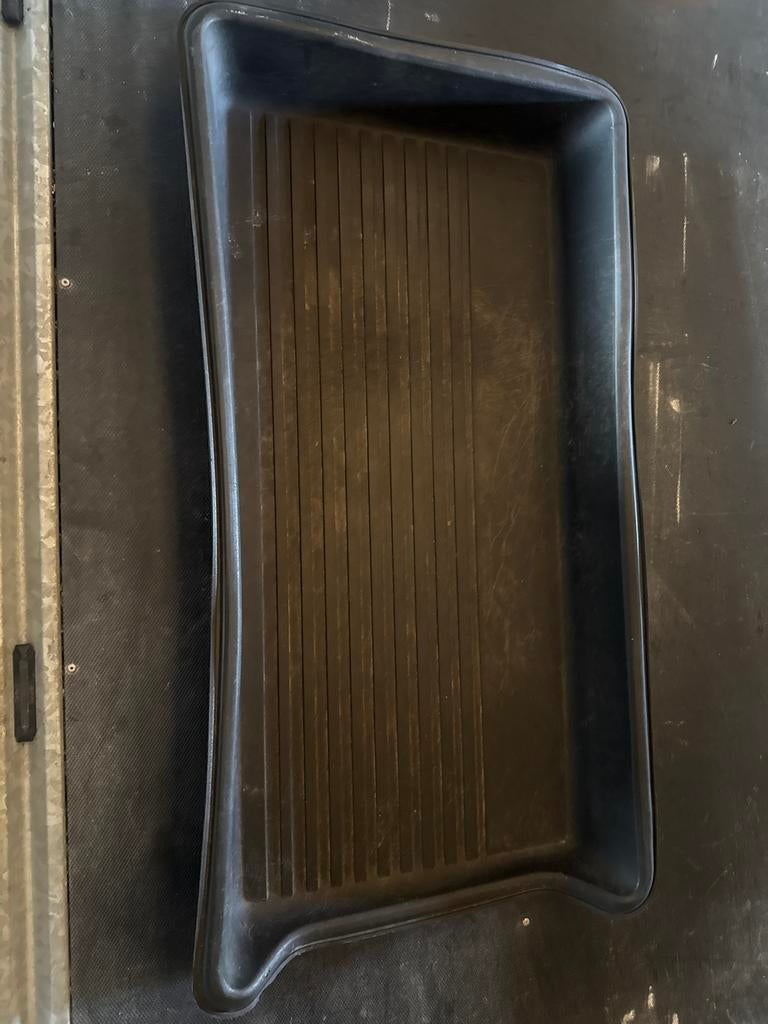 Beschermbak bagageruimte Volvo V90 / V90 Cross Country, Ophalen, Gebruikt