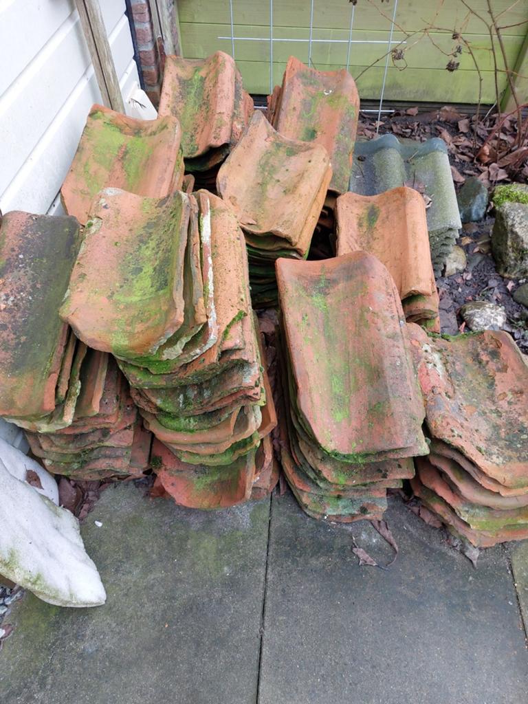Rood handgebakken dakpannen, Ophalen, Gebruikt, Steen of Klei, 5 tot 10 m²