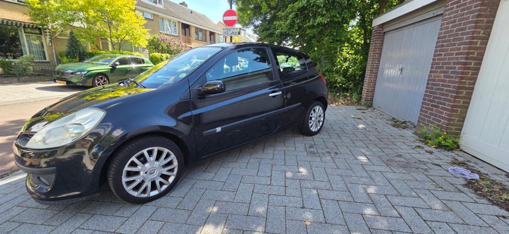 Renault Clio 1.2 16V 55KW 3-DRS 2009 Zwart, Voorwielaandrijving, 535 kg, 74 pk, 4 cilinders