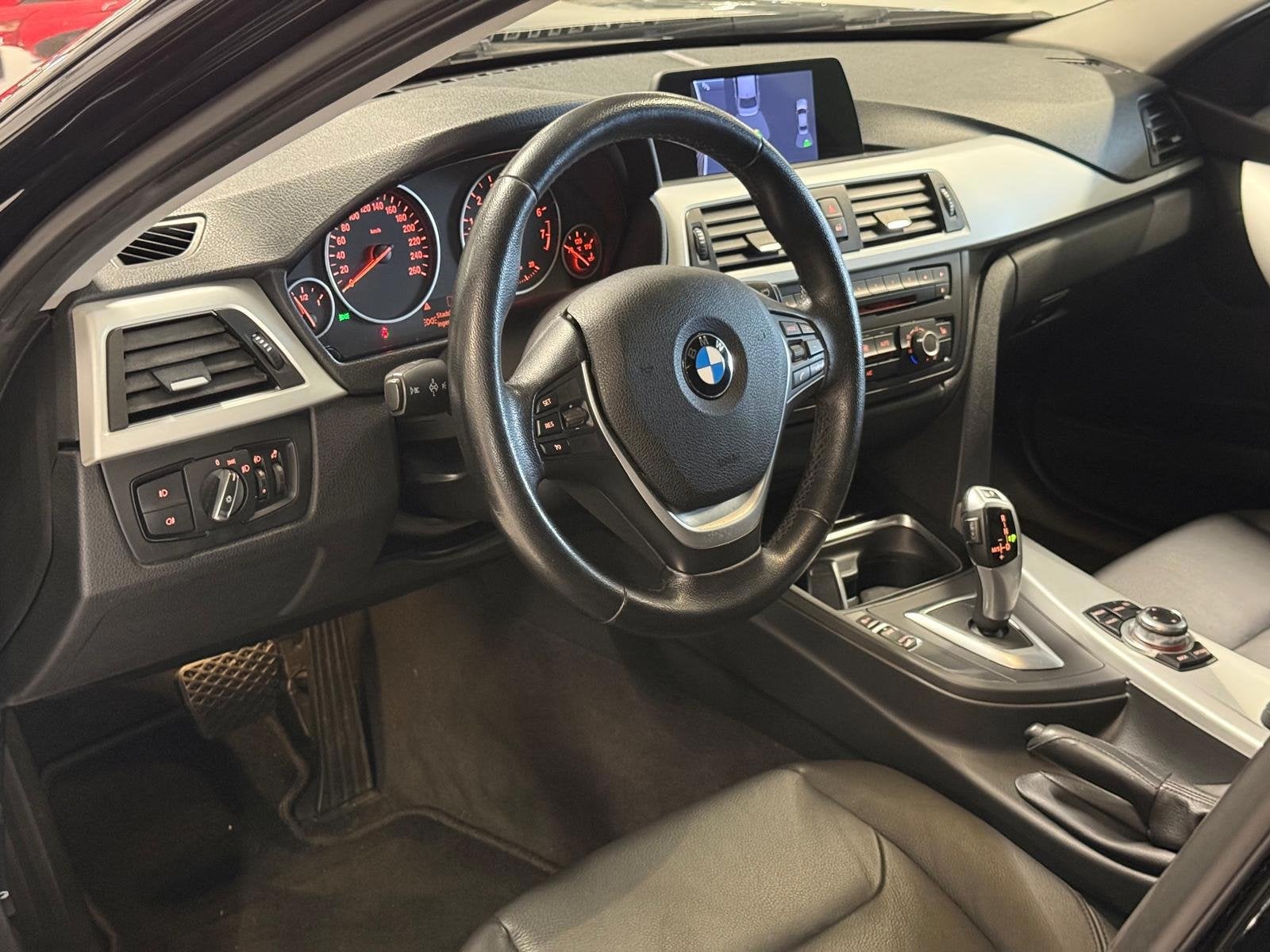 BMW 3-serie 335i 306PK! Automaat|Navigatie!, Automaat, Euro 5, Achterwielaandrijving, Gebruikt