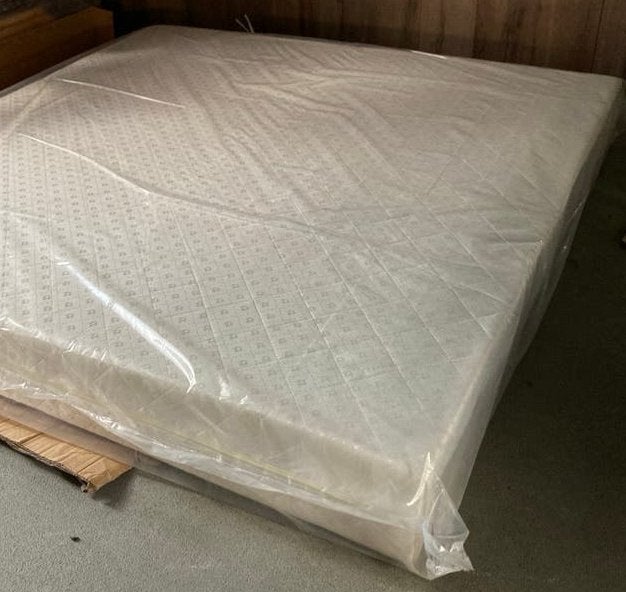 Nieuwe hotelkwaliteit matrassen 200 x 200 cm, Ophalen, ., Overige maten, .