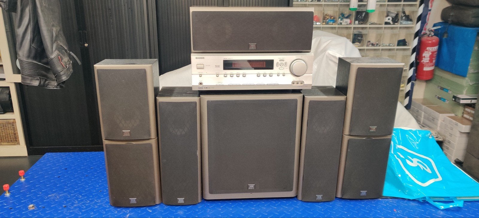 Onkyo THX 7.1 dolby surround sound system, 7.1-systeem, Gebruikt, 70 watt of meer, Overige spelers