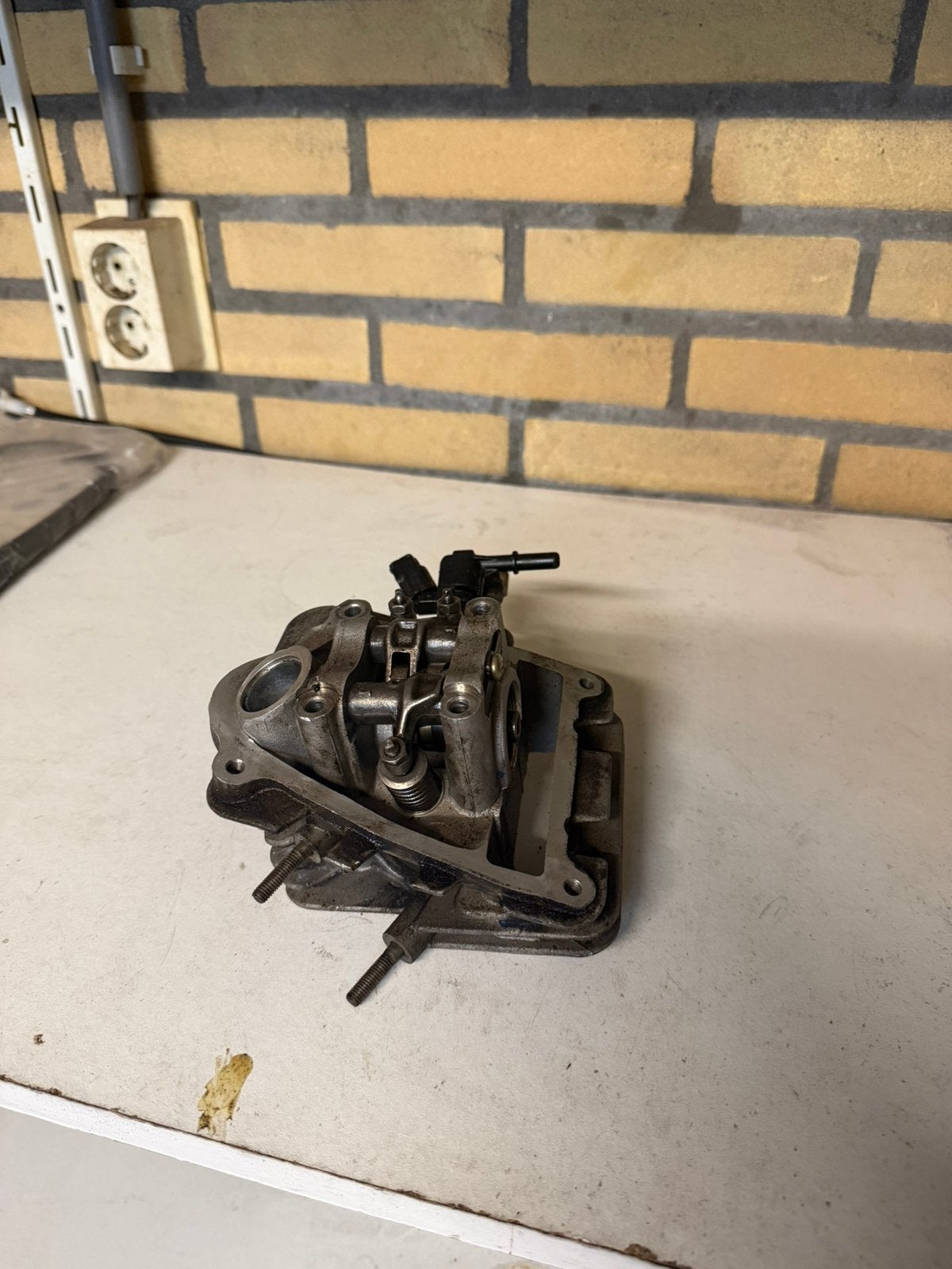 Cilinderkop piaggio 4t3v iget, Ophalen of Verzenden, Zo goed als nieuw, Cilinder