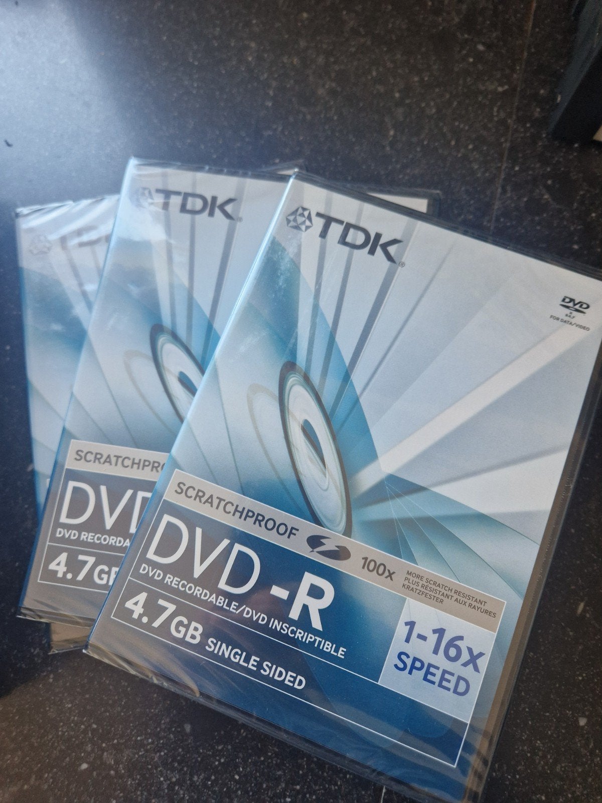 3x TDK DVD-R Recordable 4.7GB 1-16x Speed (Nieuw), Computers en Software, Beschrijfbare discs, Ophalen of Verzenden, Nieuw, Dvd