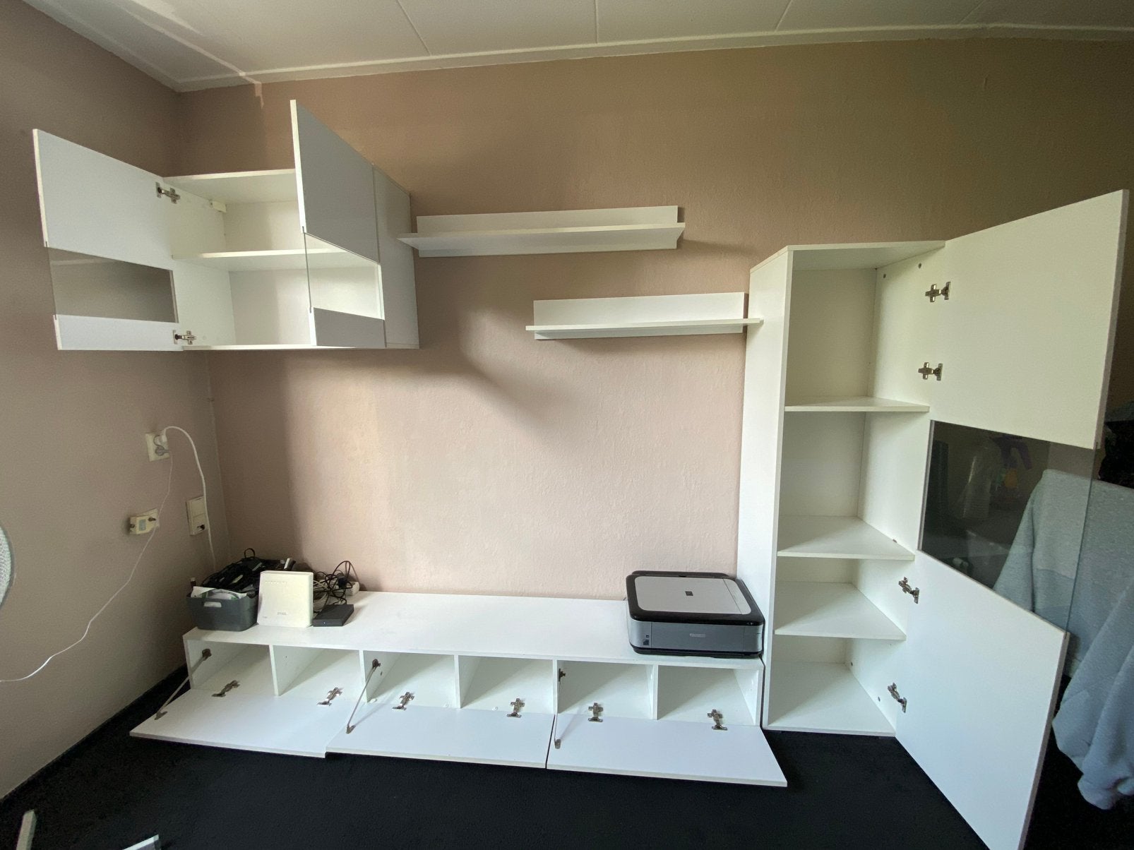 Tv Meubel, Huis en Inrichting, Kasten | Televisiemeubels, Ophalen, Zo goed als nieuw, 200 cm of meer, Modern, minimalistisch