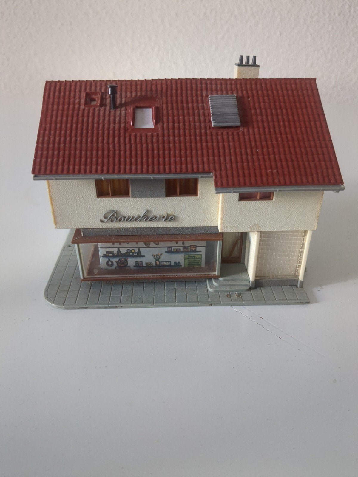 Vollmer 3722 Slagerij Ho schaal 1:87, Ophalen of Verzenden, Gebruikt, 1:35 tot 1:50, Diorama
