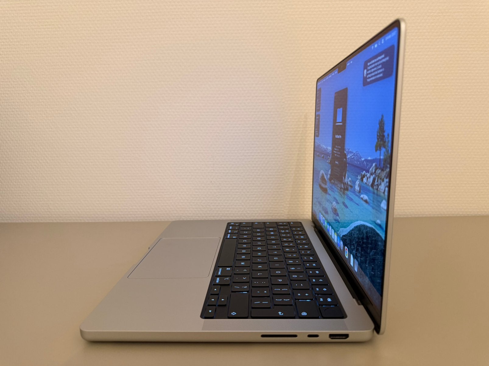 Foto 5 van MacBook Pro 14 M4 Max 1TB 36GB Hagelnieuw Garantie!