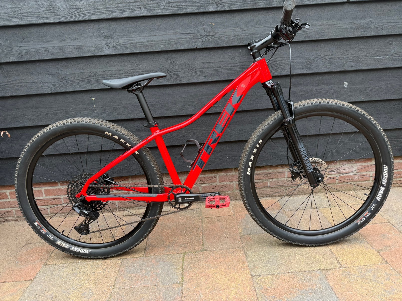 MTB Trek Marlin 8 WSD 27,5 inch, Minder dan 45 cm, Ophalen, Zo goed als nieuw, Trek