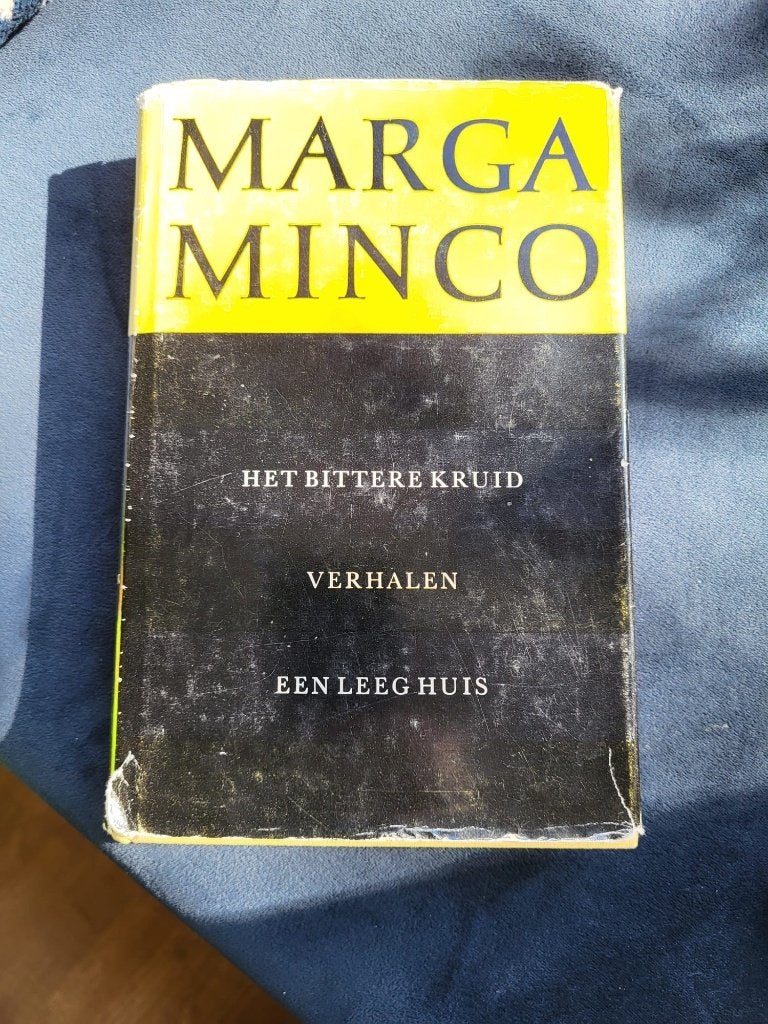 Boek - Marga Minco - Het bittere kruid, Boeken, Literatuur, Ophalen of Verzenden, Zo goed als nieuw, Marga Minco