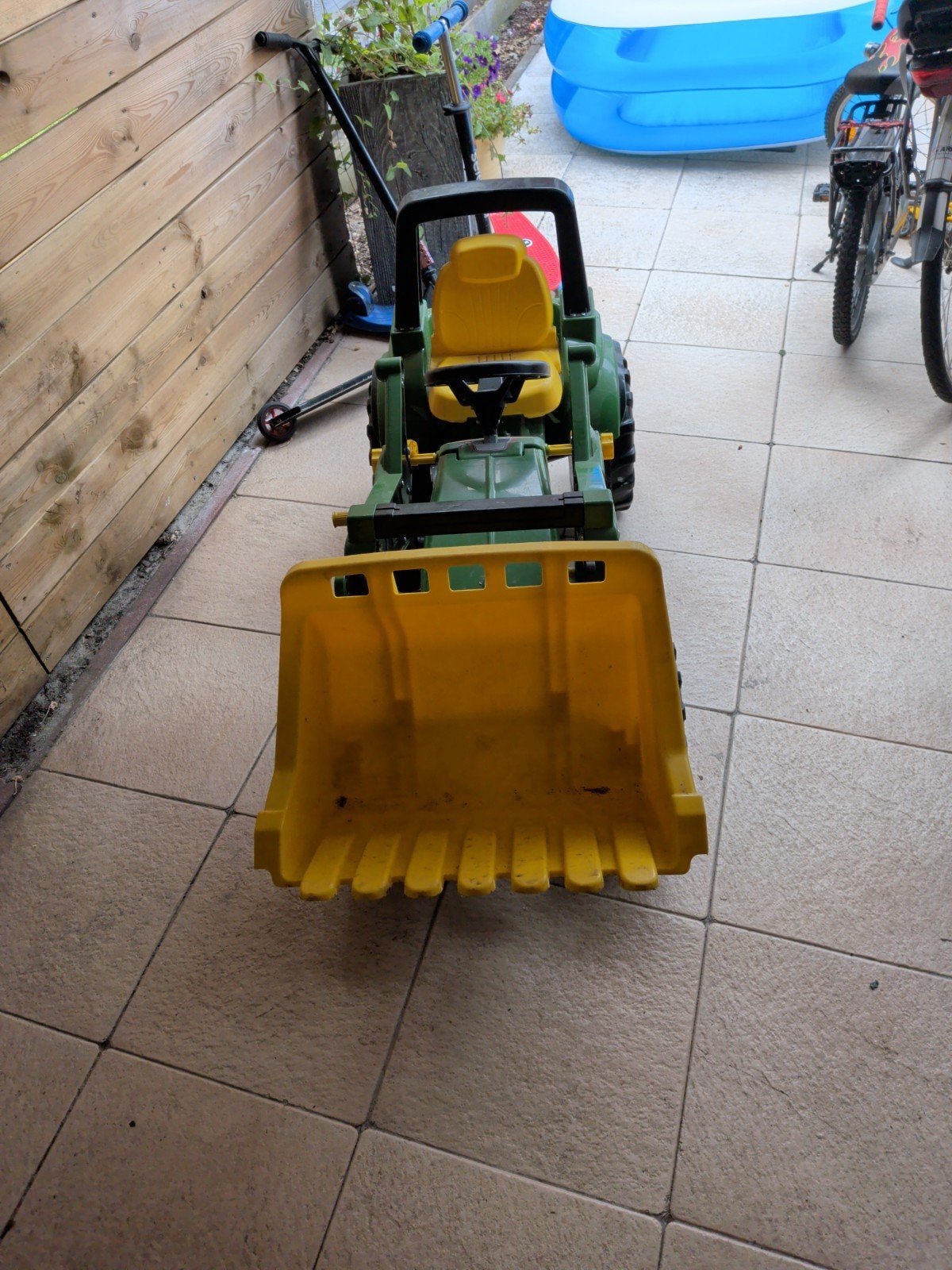 John Deere Traptractor met voorlader en aanhanger, Ophalen, Zo goed als nieuw, Trapvoertuig