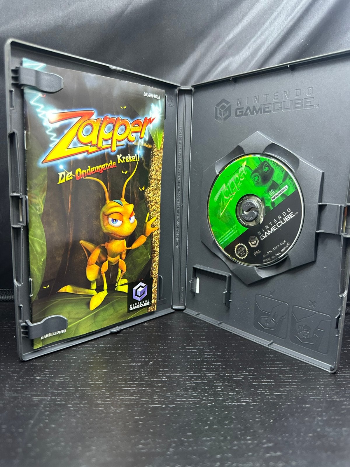 Zapper: De Ondeugende Krekel! - Nintendo GameCube, F, 1 speler, Ophalen of Verzenden, Zo goed als nieuw