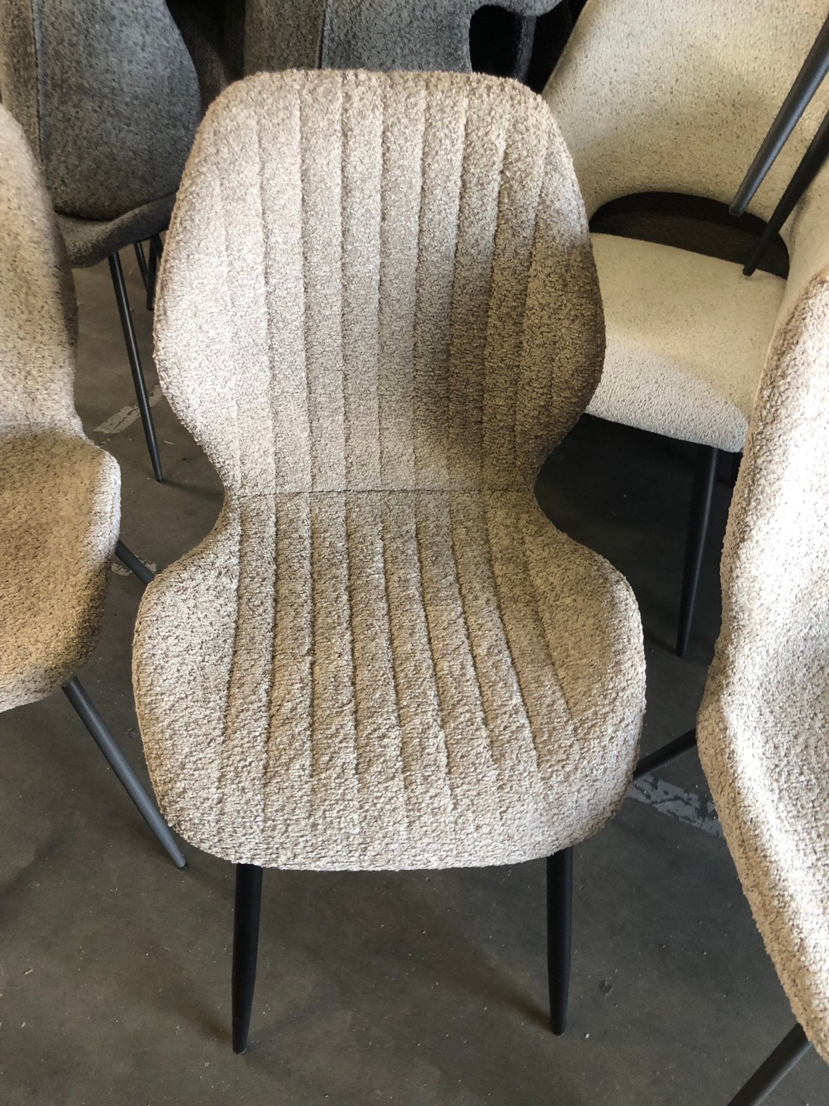 Nieuwe bouclé stoelen met stalen pootjes - 3 voor 90,-!, Ophalen, ., Overige kleuren, Drie