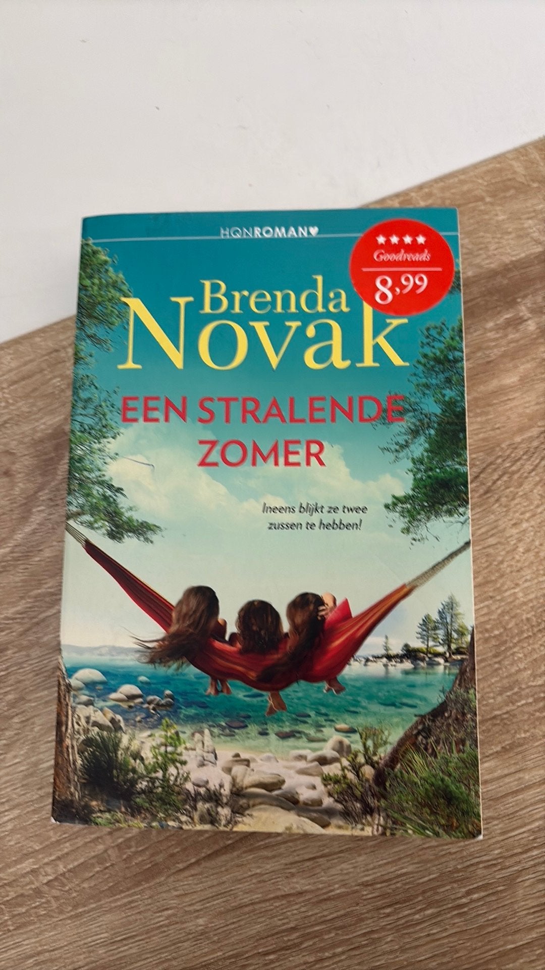 Brenda Novak met een stralende zomer, Ophalen of Verzenden, Zo goed als nieuw