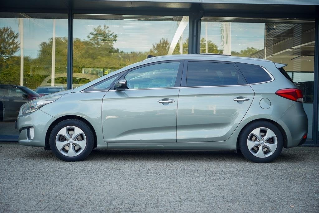 Kia Carens 1.6 GDi Business Pack / 7 Pers / Pano / Trekhaak, Auto's, Voorwielaandrijving, Euro 5, Gebruikt, 1591 cc