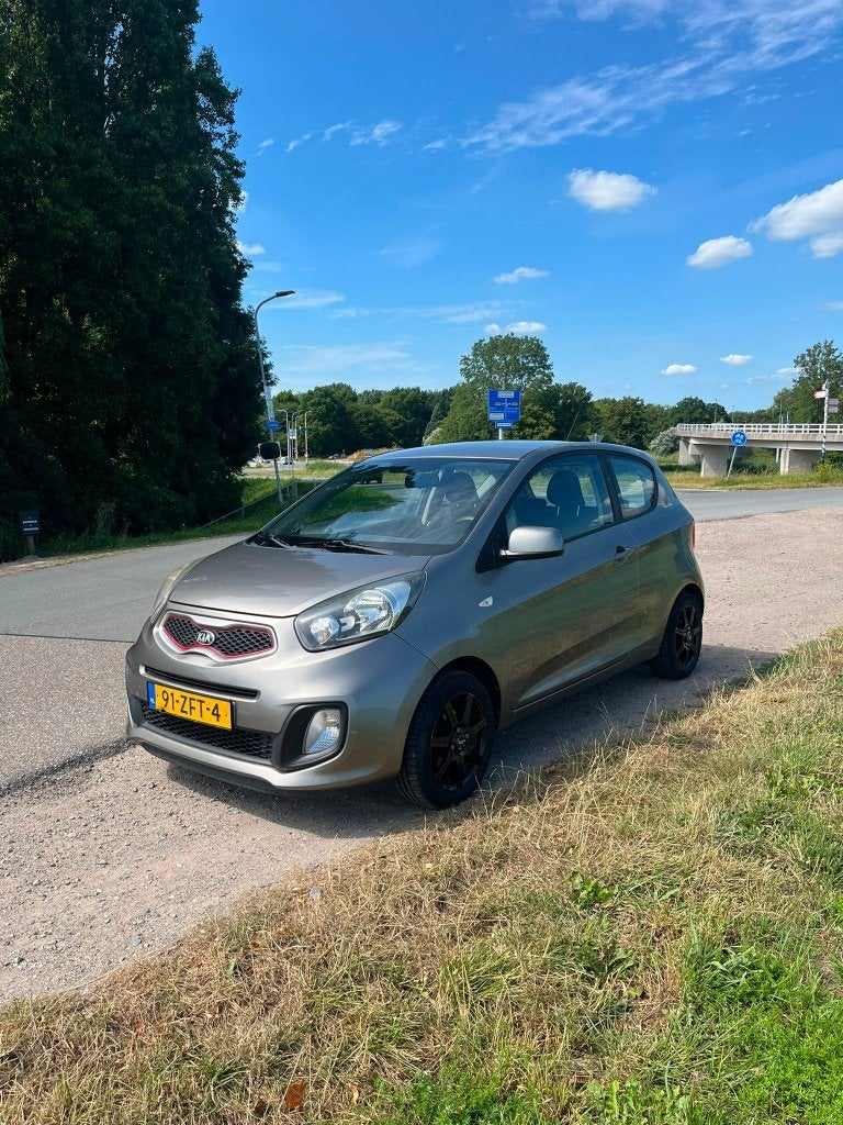 Kia Picanto 1.0 Cvvt 3-DRS 2012 Grijs, Voorwielaandrijving, Stof, Zwart, 400 kg