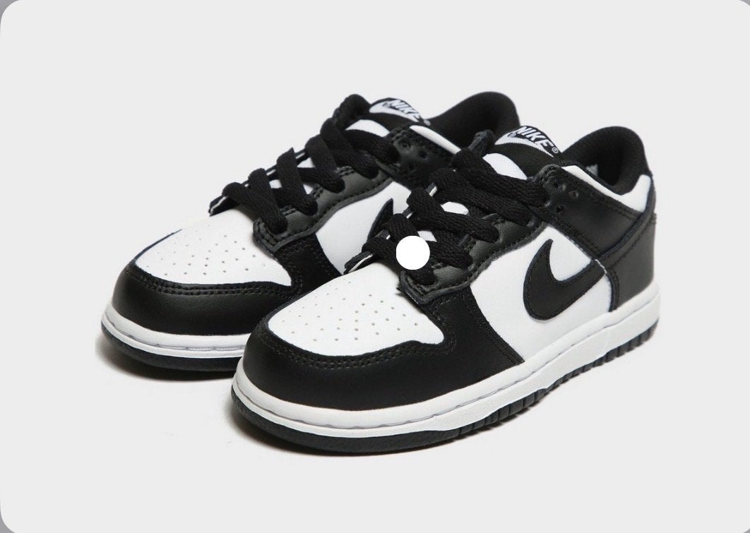 Nike Dunk Low zwart/wit sneakers maat:34, Ophalen, Zo goed als nieuw, Jongen of Meisje, Schoenen