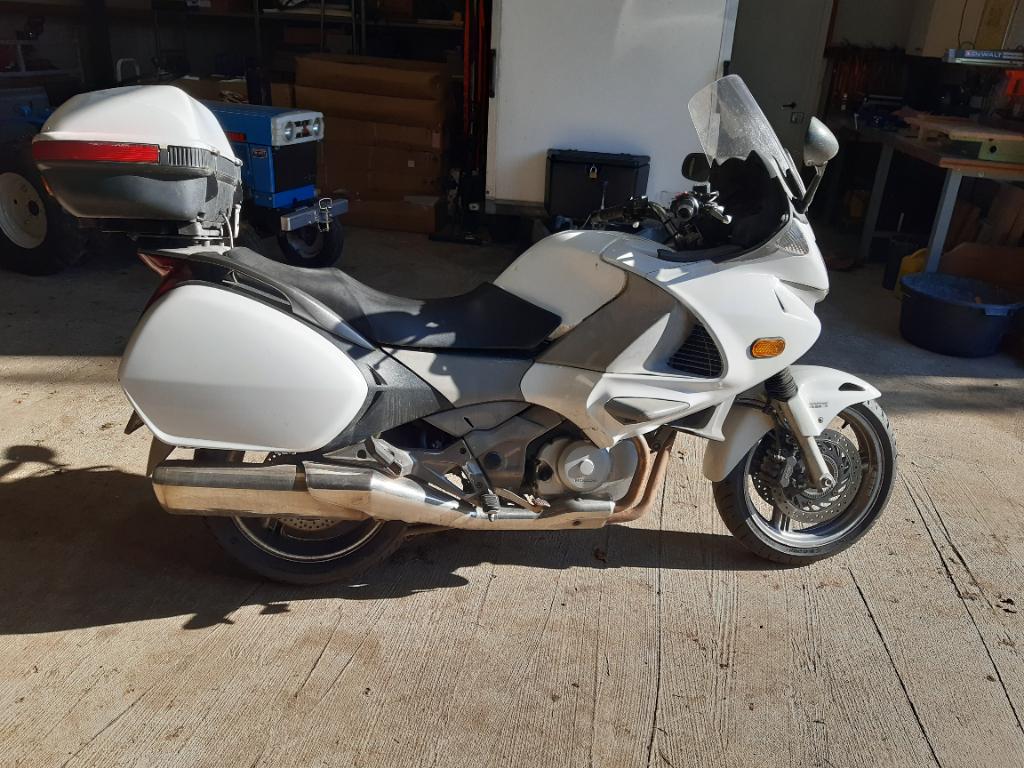Honda Deauville NT700VA  2013, Motoren, Motoren | Honda, Cardan-aandrijving, 2 cilinders, Gebruikt, Particulier