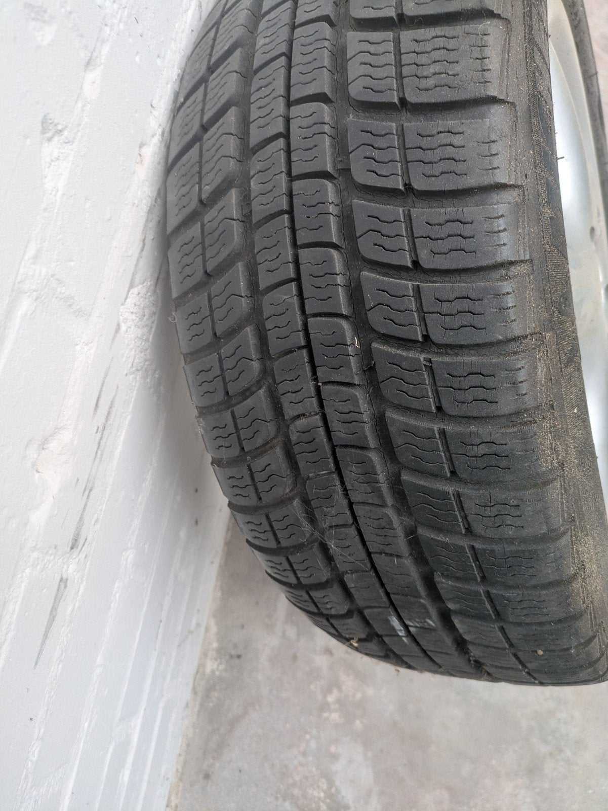 Michelin winterbanden met velgen 185/60/14 voor Opel, Auto-onderdelen, Ophalen, 14 inch, Gebruikt, Banden en Velgen