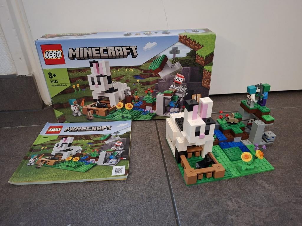 Lego Minecraft 21181 "The Rabbit Ranch", Minecraft, Lego, Ophalen of Verzenden, Zo goed als nieuw