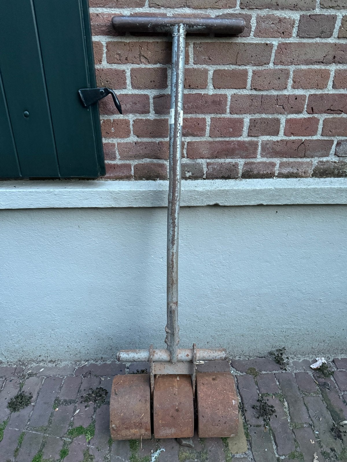 Degelijke linoleumwals / marmoleumwals / vloerenwals, Ophalen, Gebruikt