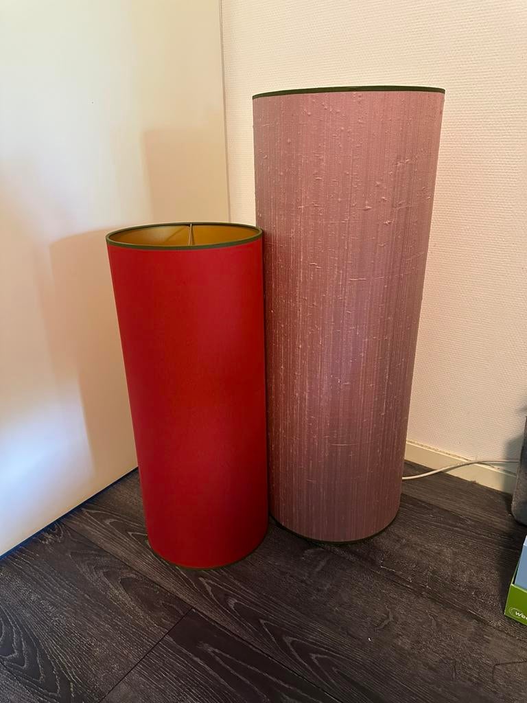 6 lampenkappen hanglampen Homestock roze en rood - partij, Huis en Inrichting, Lampen | Lampenkappen, Ophalen, Rond, Nieuw, 50 cm of meer