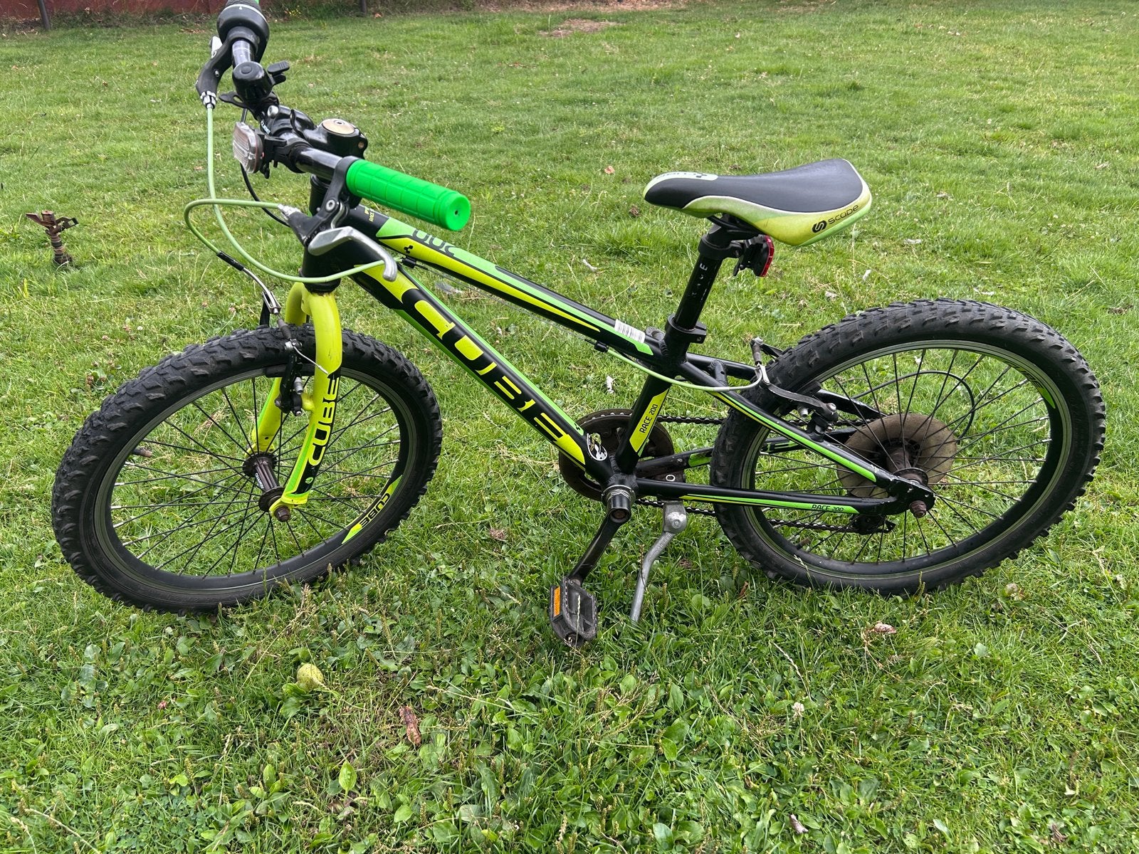 Cube Race 200 Kinderfiets - 20 inch, Fietsen en Brommers, Fietsen | Kinderfietsjes, Ophalen, Gebruikt, Velgrem, 20 inch of meer