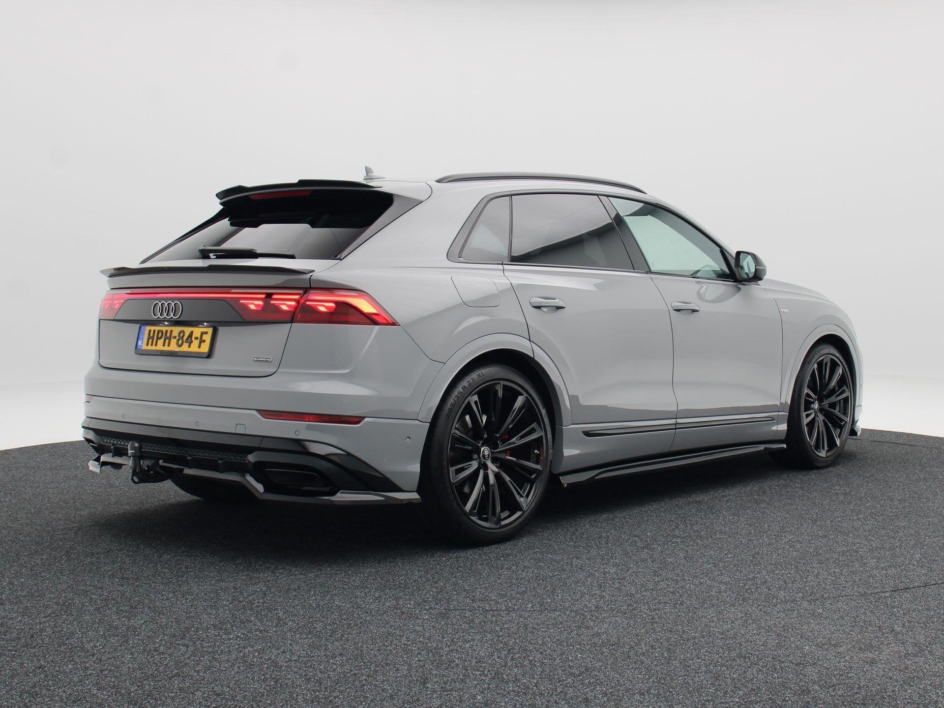 Audi Q8 60 TFSi e 490 Pk quattro S-Line Competition | Trekha, Automaat, Dealer onderhouden, Gebruikt, 2995 cc