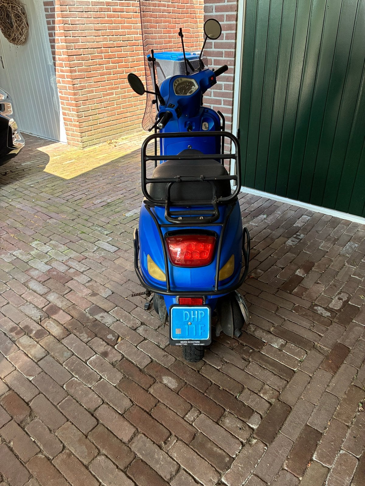 Capri Scooter - Blauw - Goede staat, Fietsen en Brommers, Snorfietsen en Snorscooters, Ophalen, Gebruikt, Benzine, Overige merken