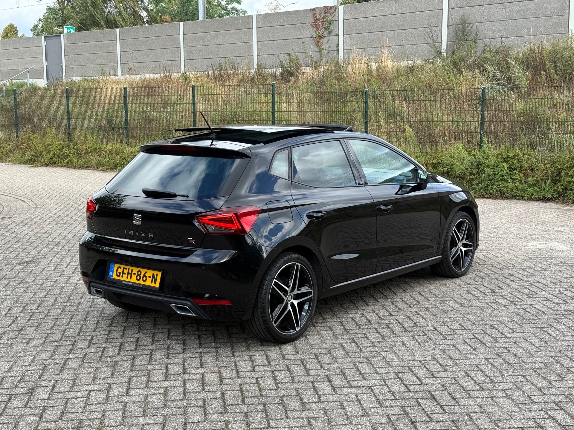 Seat IBIZA 1.0 TSI FR PANO I CARPLAY I PDC I CLIMA I ZEER MO, Auto's, Voorwielaandrijving, Gebruikt, Euro 6, 95 pk